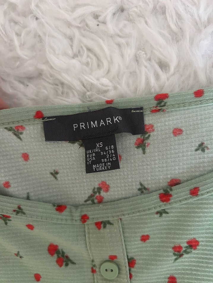 Düğmeli Yeşil Desenli Kadın Bluz - Görsel 2