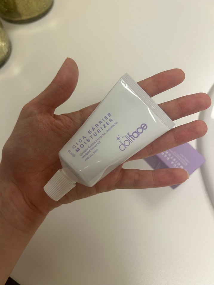 dollface Bariyer Onarıcı ve Yatıştırıcı Cica Krem - Görsel 3