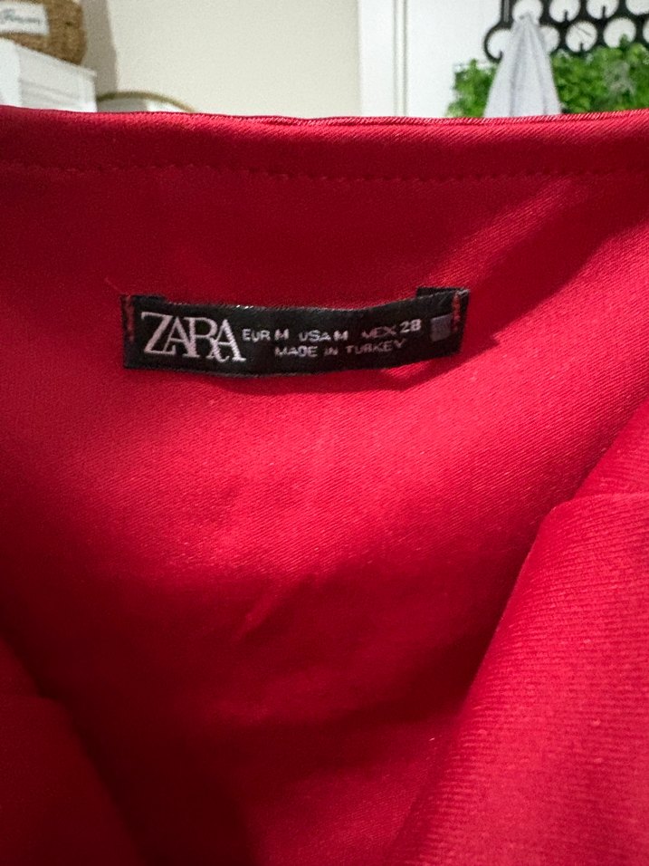 Kırmızı Parlak Nakışlı Strappy Büstiyer - Görsel 3