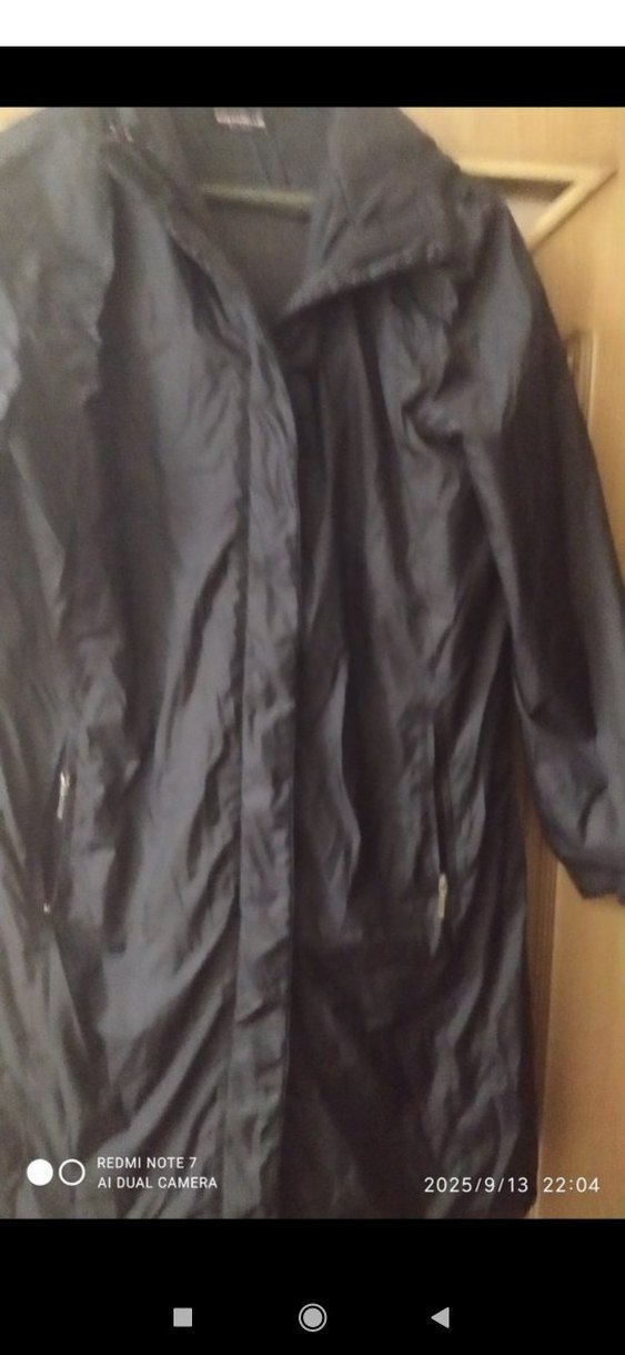 Siyah Uzun Kadın Yağmurluk Fermuarlı - Görsel 2