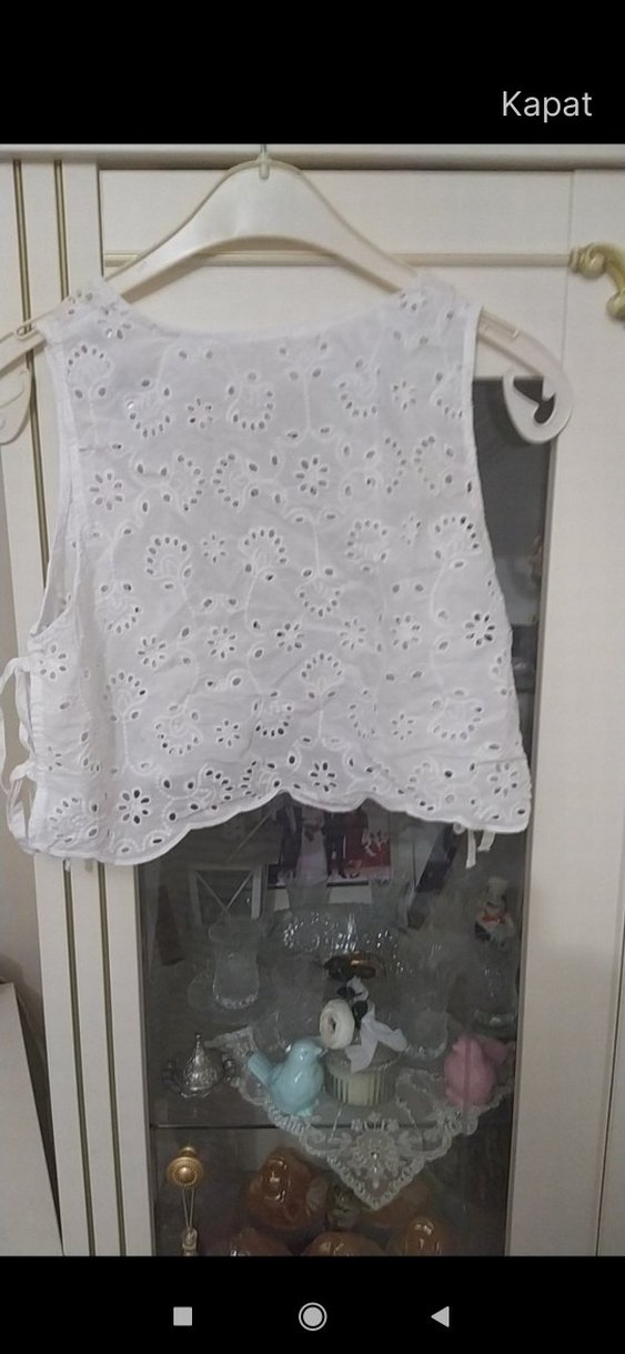 Nakışlı Dantelli Kolsuz Mini Bluz - Görsel 2