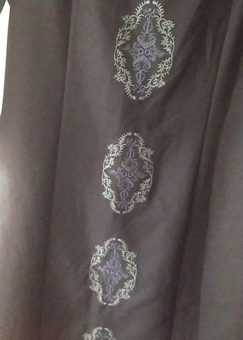 Nakışlı Siyah Midi elbise iki koltuk arası 50 cm boyu 97 cm - Görsel 2