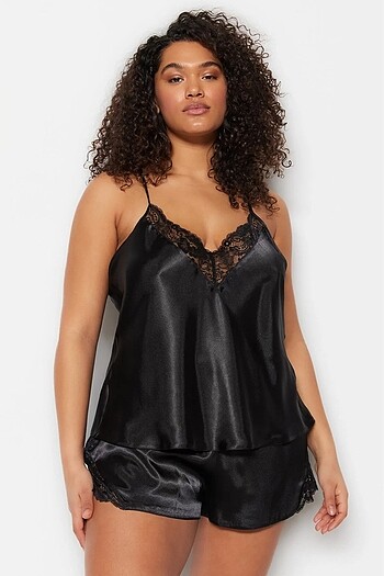 Curve Dantel Detaylı Saten Pijama Takımı