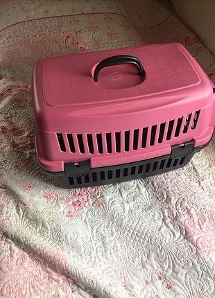 Kedi köpek taşıma kabı