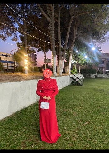 Uzun Kollu Kırmızı Kadın Abiye Elbise - Görsel 4