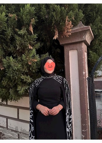 Uzun Siyah Nakışlı Gotik Kadın Abiye - Görsel 3