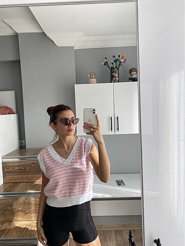 s Beden stradivarius beyaz pembe süveter