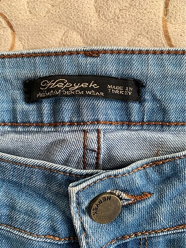30 Beden Yırtık jean