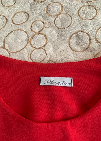 Şık kırmızı elbise - Görsel 3