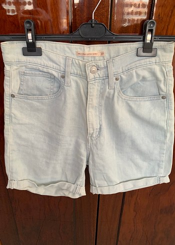 Levis kot şort