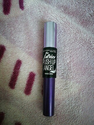 Maybelinne push UP Angel maskara