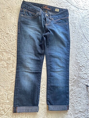 27 Beden lacivert Renk Mavi jeans kot kapri pantolon