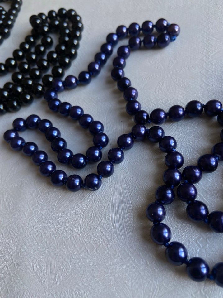 Uzun Lacivert ve Siyah Boncuklu Gotik Kolye - Görsel 2