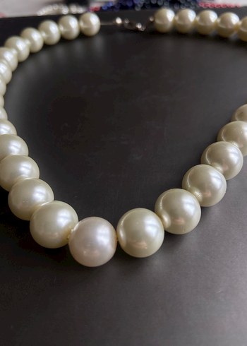 Beyaz İnci Boncuklu Kadın Kolye ve Küpe Seti - Görsel 3