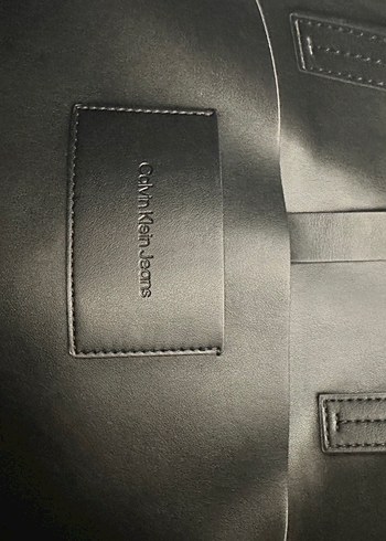 Calvin Klein Calvin Klein Siyah Deri Kadın Çanta orjinaldir