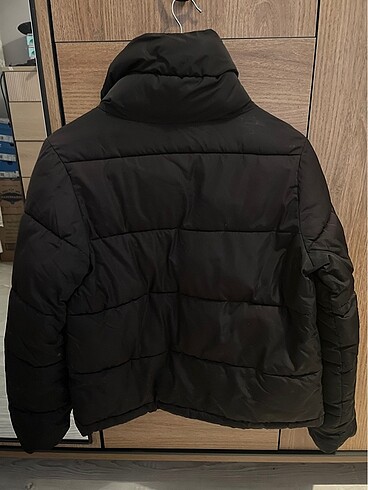 Stradivarius Şişme Mont