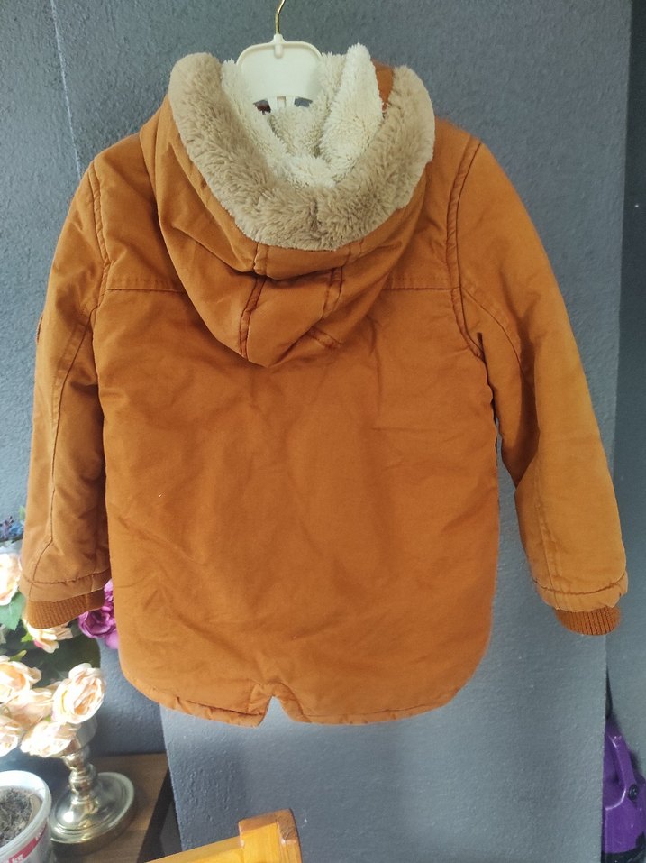 Kapüşonlu Erkek Çocuk Kaban - Görsel 3