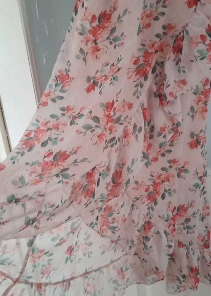 Yazlık şifon elbise - Görsel 3