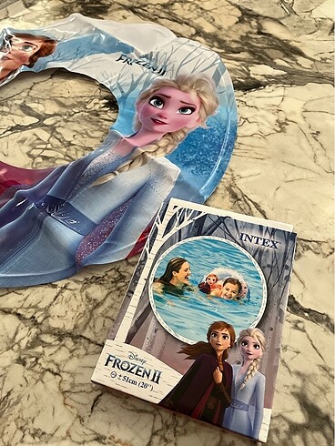 Diğer Frozen temalı can simidi havuz simidi