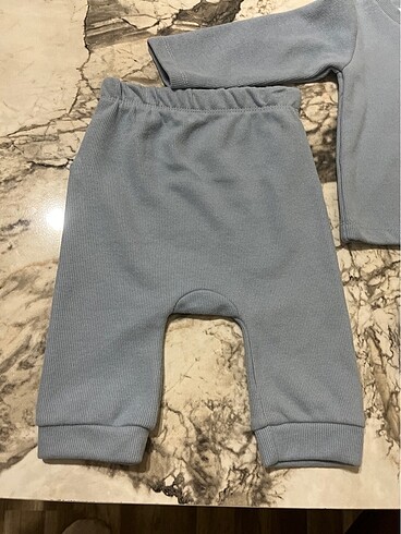 Erkek bebek yumuşak dokulu takım 9 aylık - Görsel 2