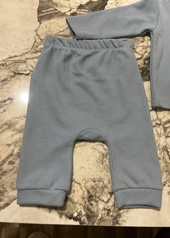 Erkek bebek yumuşak dokulu takım 9 aylık - Görsel 2