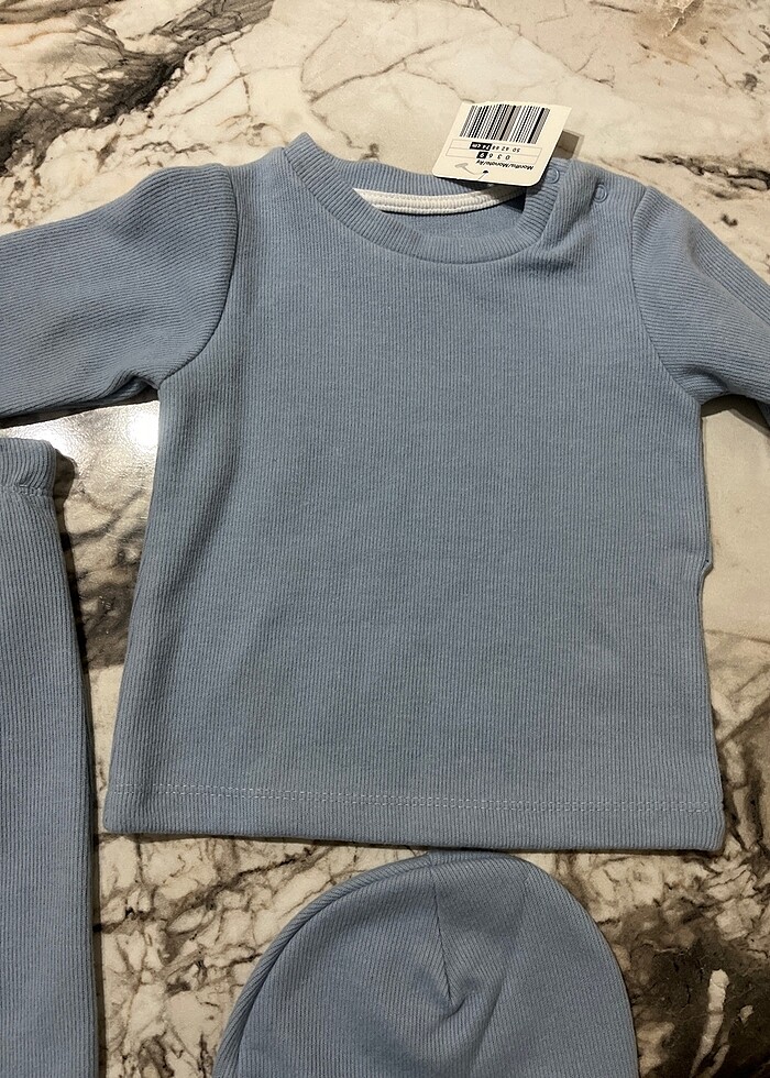 Erkek bebek yumuşak dokulu takım 9 aylık - Görsel 3