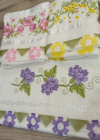 Nakışlı Pastel Renkli Havlu Seti - Görsel 11