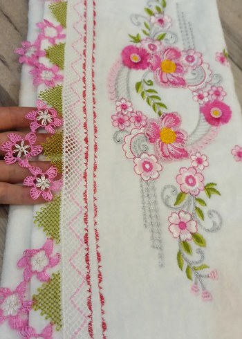 Nakışlı Pastel Renkli Havlu Seti - Görsel 3