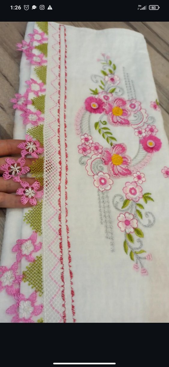 Nakışlı Pastel Renkli Havlu Seti - Görsel 3