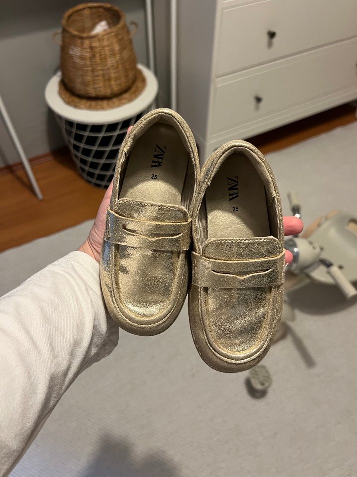 Parlak Altın Renk  Çocuk Loafer Ayakkabı - Görsel 3