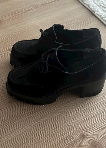 Siyah Süet Platform Topuklu Gotik Kadın Ayakkabı - Görsel 3