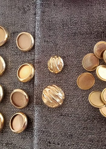 Altın Renkli Kadın Düğmeleri - Vintage - Görsel 3