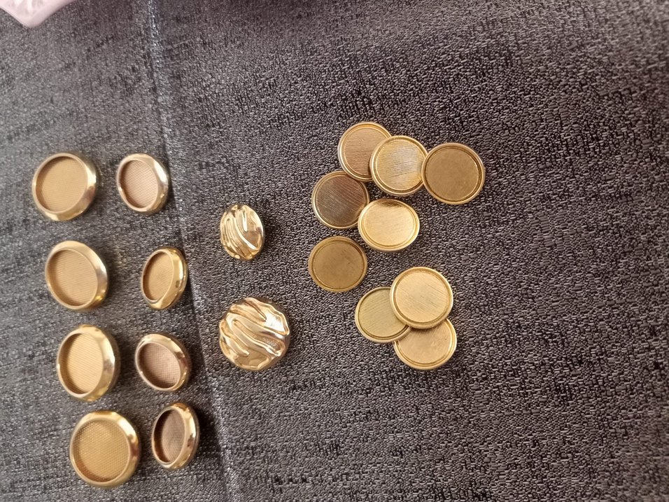 Altın Renkli Kadın Düğmeleri - Vintage - Görsel 5