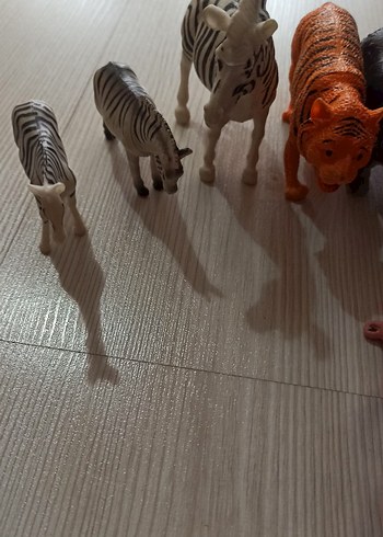 Çeşitli Hayvan Figürleri Seti - Görsel 2