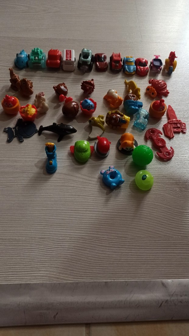 Renkli Mini Aksiyon Figürleri Seti - Görsel 4