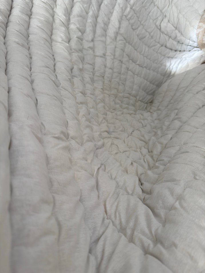 Beyaz el yapımı yün yorgan - Görsel 3