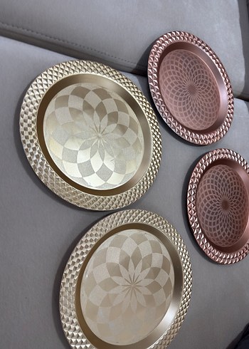 Çok Renkli Dekoratif Metal Tabak Seti - Görsel 2