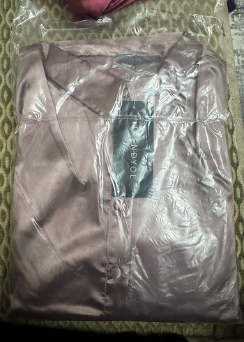 Saten pijama gecelik takımı - Görsel 2