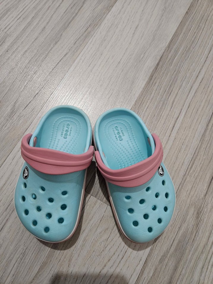 Crocs Kız Çocuk Mavi Terlik C5 21-22 - Görsel 4