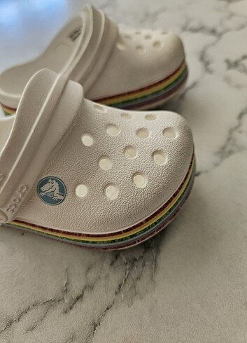 Crocs c 4 19-20 numara beyaz terlik