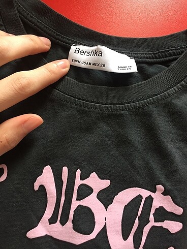 m Beden Bershka tişört