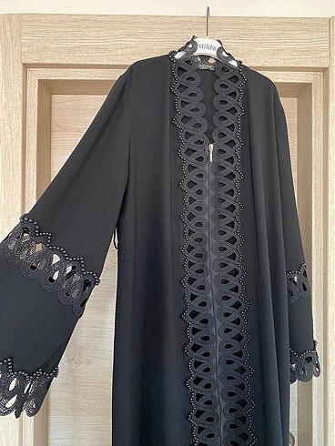 Abaya ferace