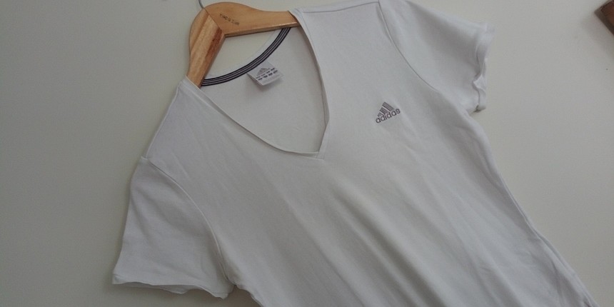 adidas tişört