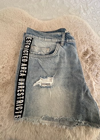 Mavi  Nakışlı Kadın Mini Kot Şort - Görsel 2