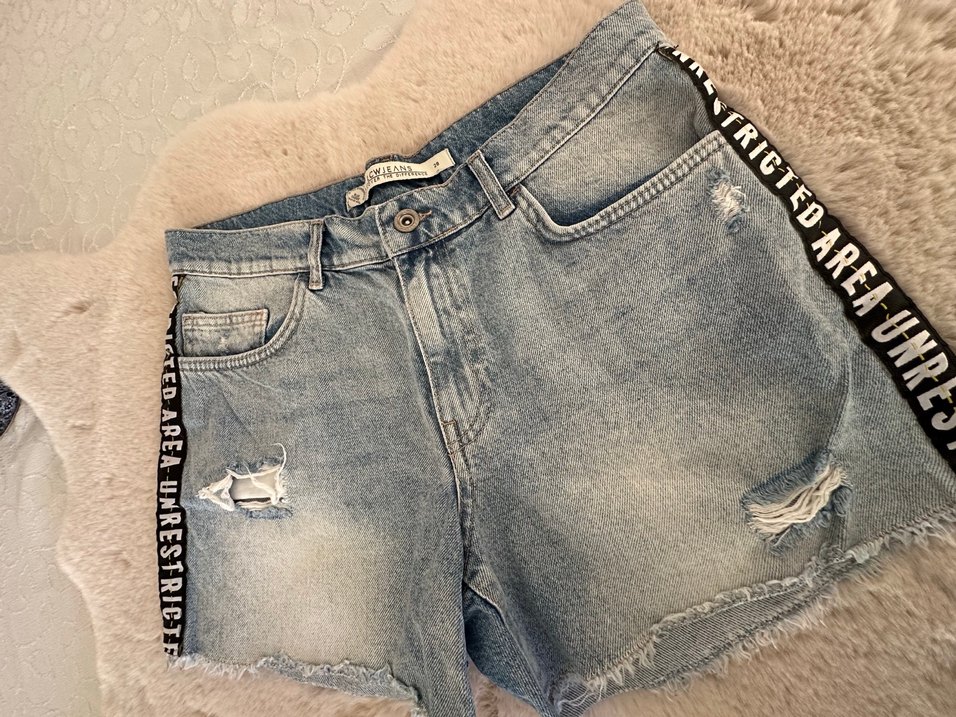 Mavi  Nakışlı Kadın Mini Kot Şort - Görsel 5