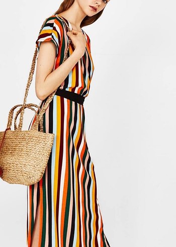 Bershka Püsküllü Bej Örgü Kadın Çanta