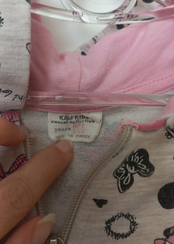 Kız Çocuk Gri Minnie Baskılı Fermuarlı Sweatshirt - Görsel 2