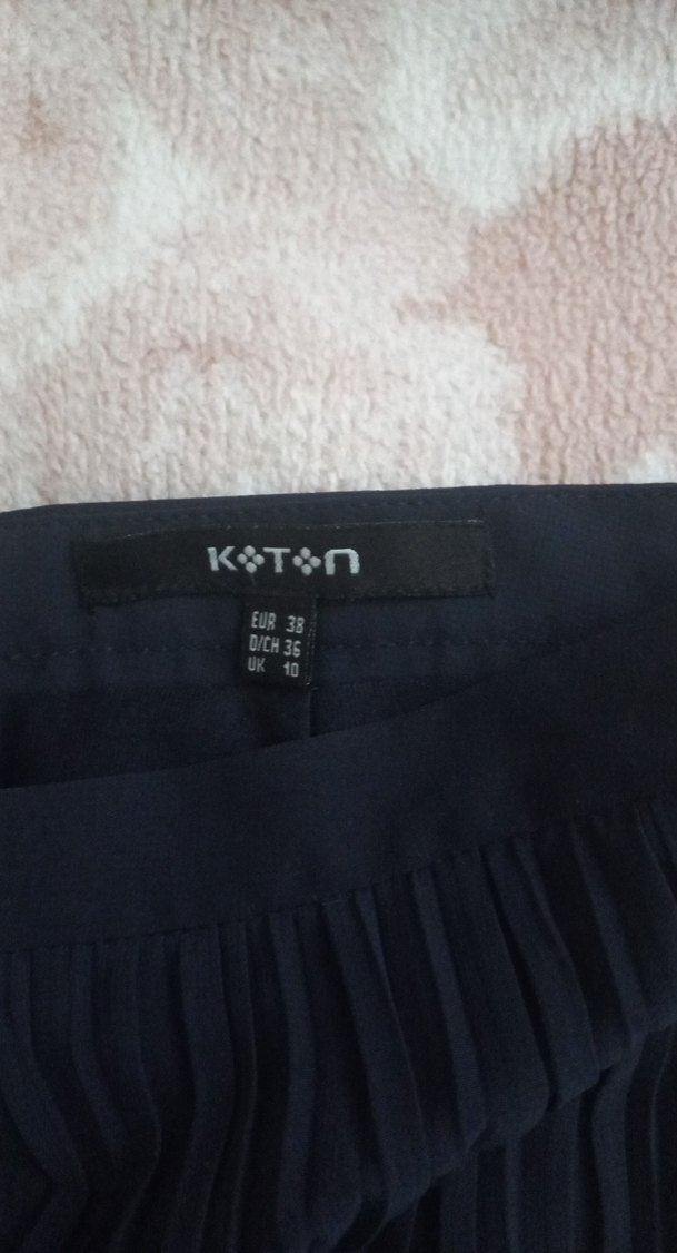 Lacivert Etek - Görsel 2