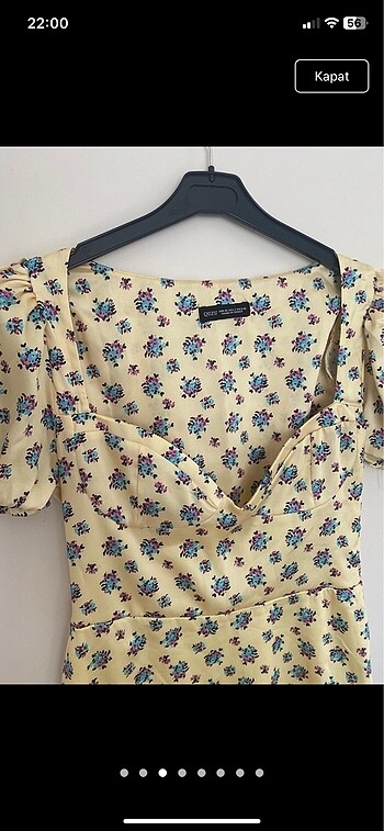Bershka Saten çiçekli elbise