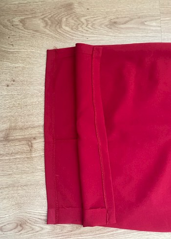 Kırmızı İnce Askılı Elbise - Görsel 2